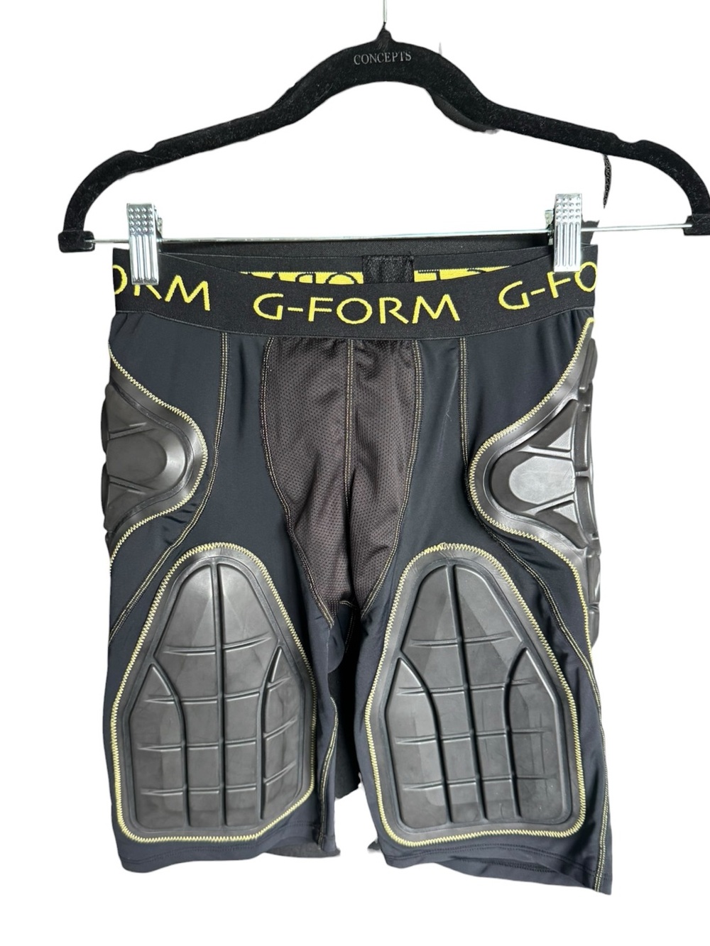 G-Form CS2001B Crash Shorts Size S Black Padded MTB BMX Motocross Protective